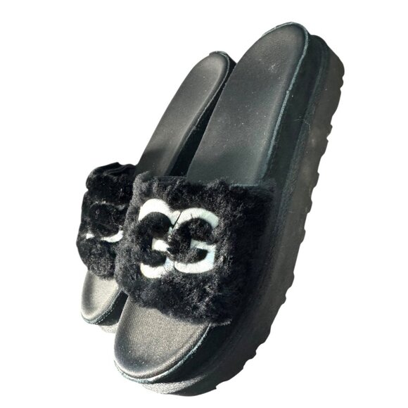 Ugg‎ Black Fluffy Logo Slide Sandals Women's Size 8 NEW - Picture 2 of 7